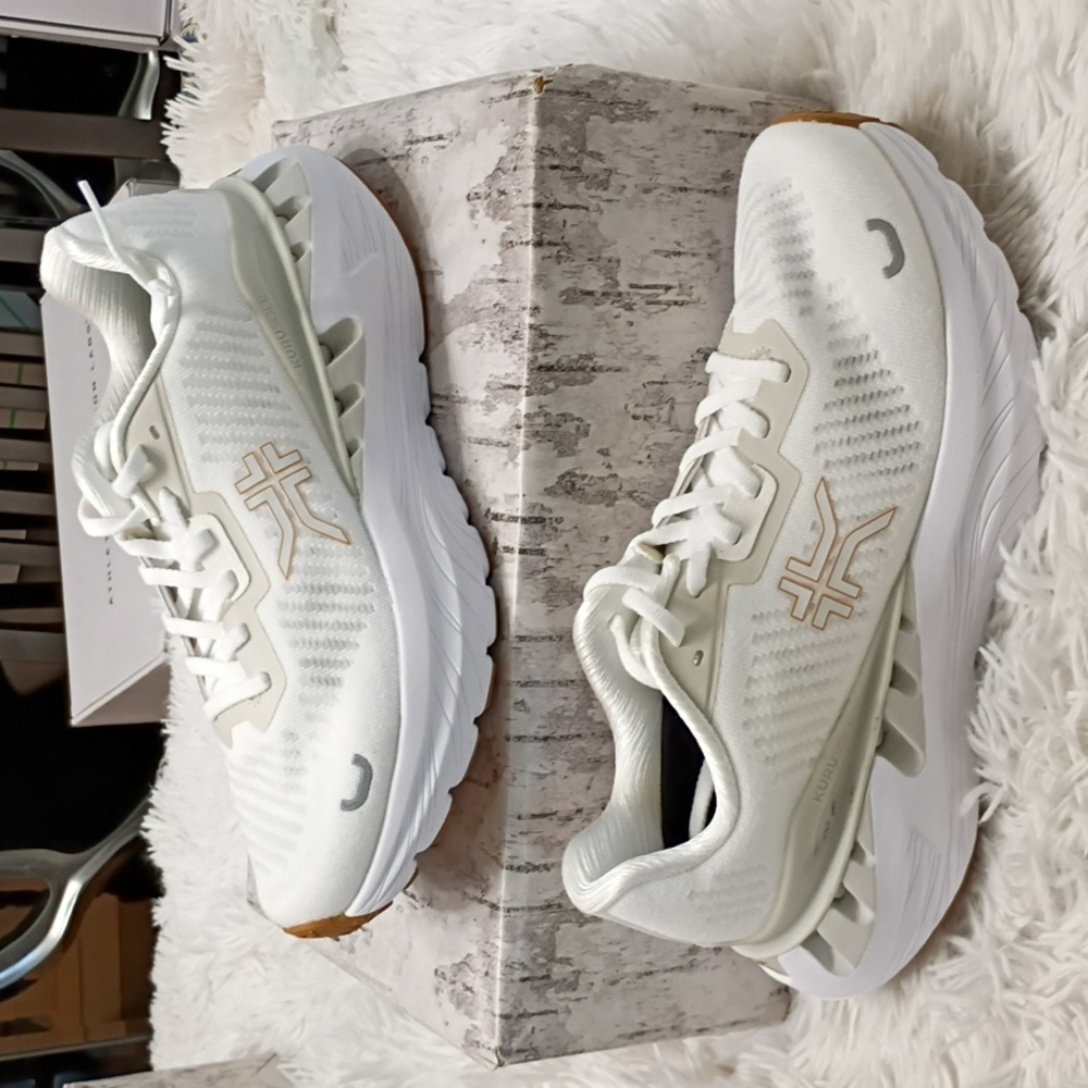 KURU Cloud+ Triple Max Ion White & Cream Running Plantar Fascitis Sneakers 9M